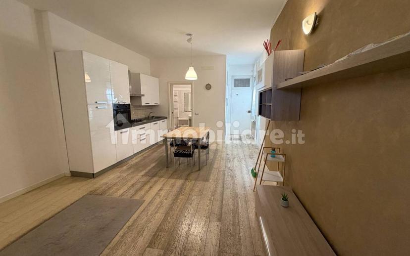 Bilocale via Giuseppe Mazzini 85, Centro, Castel San Pietro Terme — foto 4 di 12