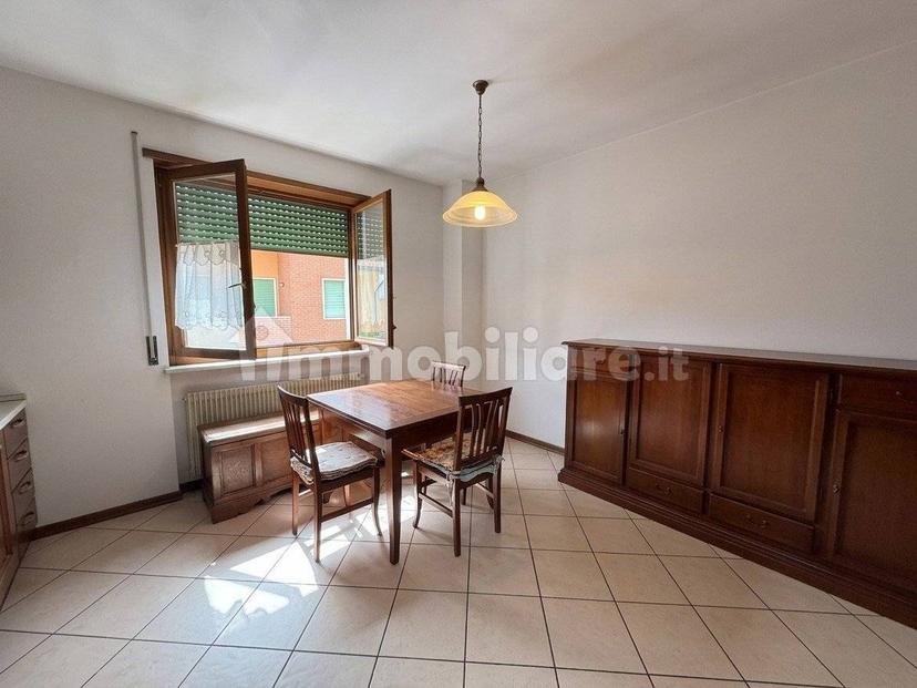 Trilocale via Friuli, 24, Centro, Thiene