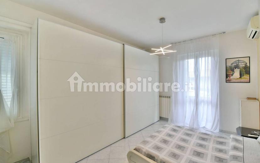 Trilocale via Umberto Tagliabue 89, Desio