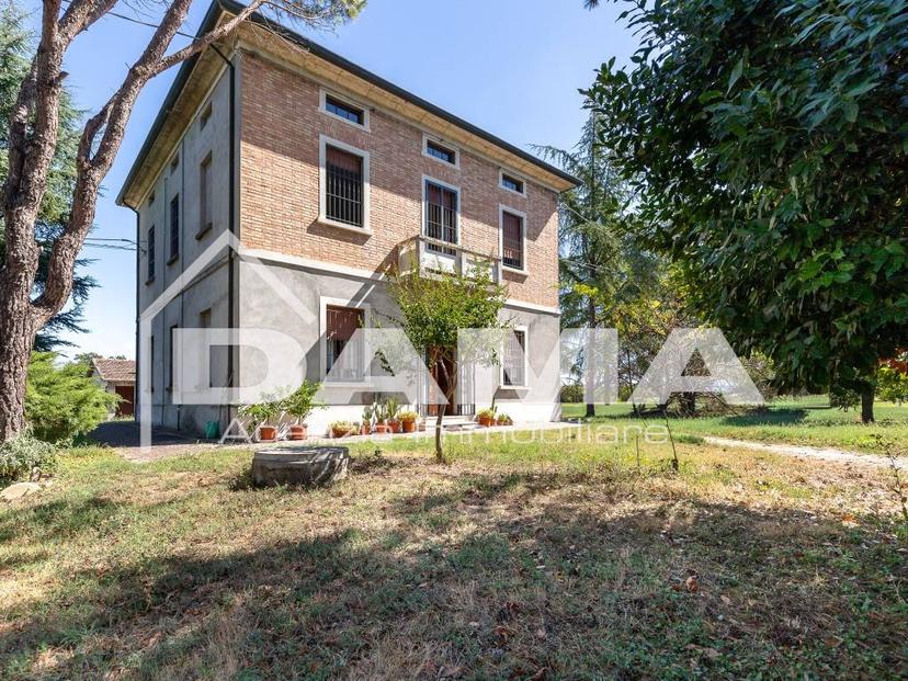 Terratetto unifamiliare 335 m², buono stato, Villanova, Forlì — foto 18 di 47