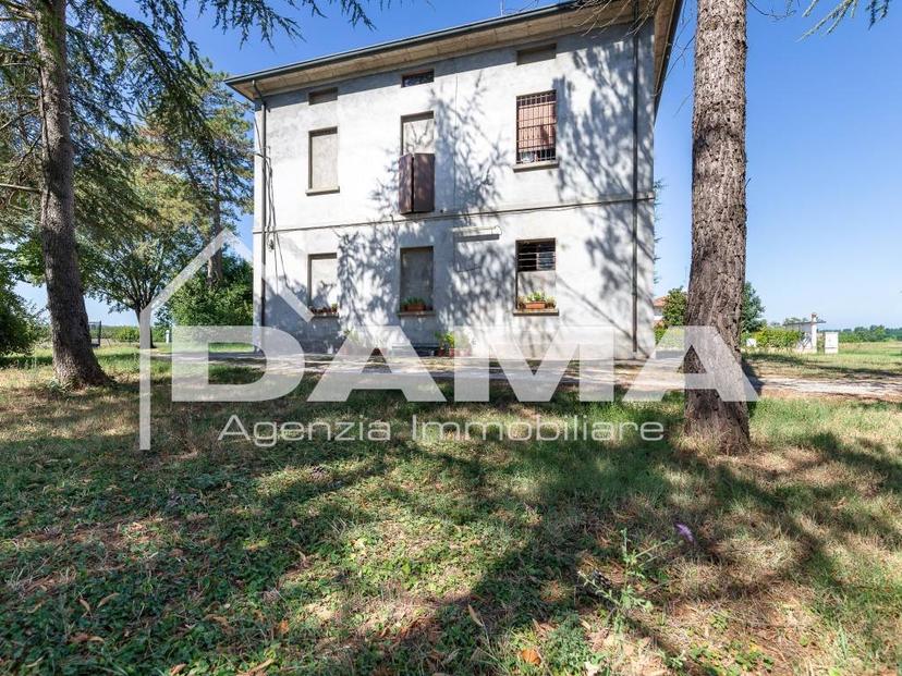 Terratetto unifamiliare 335 m², buono stato, Villanova, Forlì — foto 27 di 47