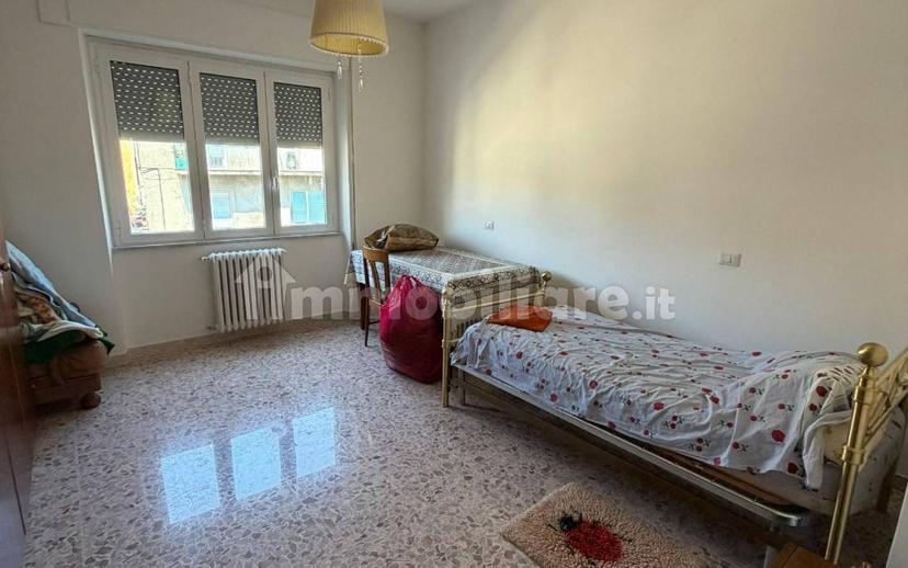 Stanza in affitto in appartamento via delle Fosse Ardeatine 24, Frosinone — foto 9 di 15