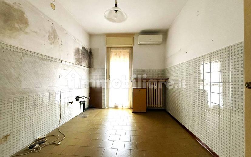 Quadrilocale buono stato, piano rialzato, San Paolo, Novara — foto 23 di 29