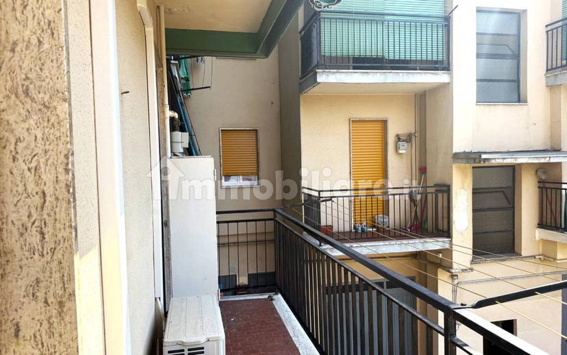 Quadrilocale buono stato, piano rialzato, San Paolo, Novara — foto 20 di 29