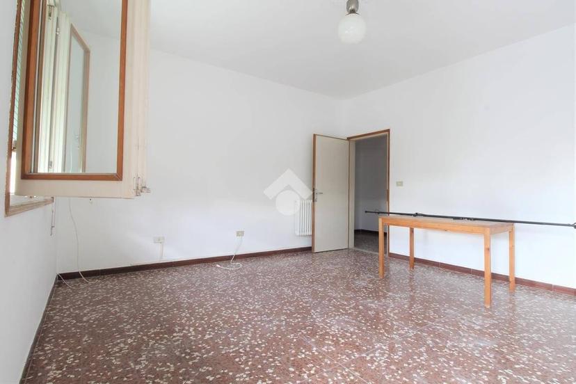 Trilocale buono stato, secondo piano, Centro, Sandrigo — foto 4 di 12