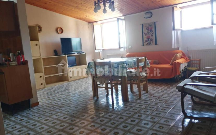 Trilocale Strada Provinciale Fiuggi-Arcinazzo 37, Altipiani Di Arcinazzo, Trevi nel Lazio — foto 9 di 52