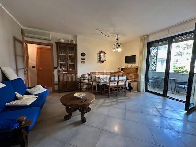 Quadrilocale via Monte Pania, Lido di Camaiore, Camaiore — foto 12 di 14