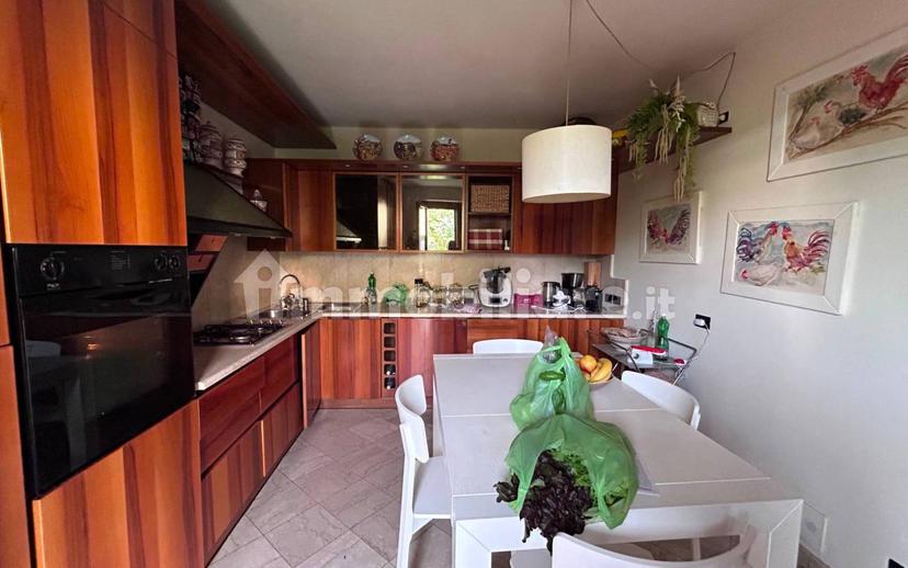 Terratetto unifamiliare 220 m², ottimo stato, Tavola, Prato — foto 12 di 21