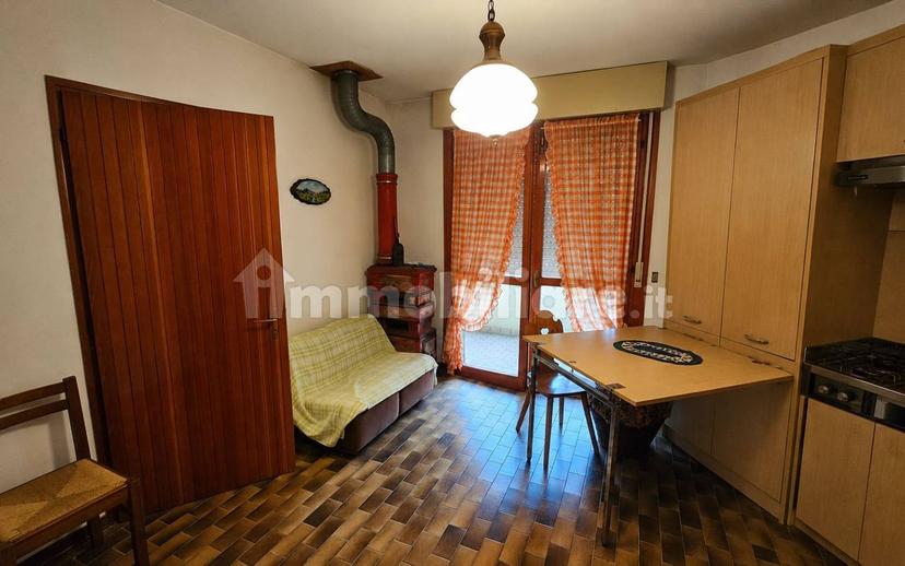Appartamento via Giovanni Gortani 37, Arta Terme — foto 9 di 11