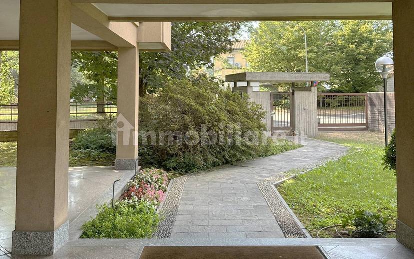 Stanza in affitto in appartamento via Luciano Manara, Vimercate — foto 5 di 20