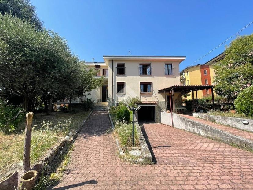 Villa bifamiliare via garibaldi 5, Paderno d'Adda