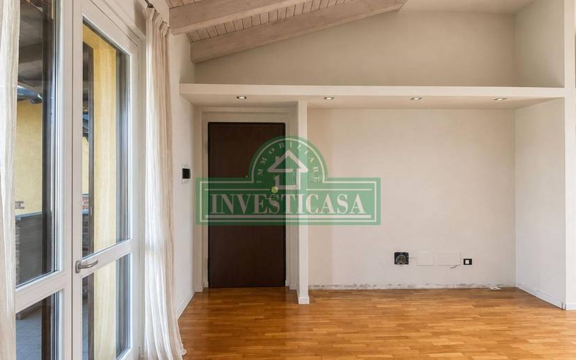 Trilocale Strada Ca' della Terra 69, Cà della Terra, Pavia — foto 8 di 33