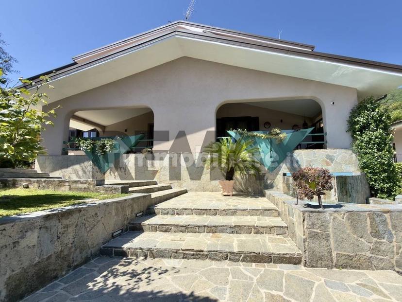 Villa unifamiliare, ottimo stato, 282 m², Centro, Monteforte Irpino — foto 33 di 45