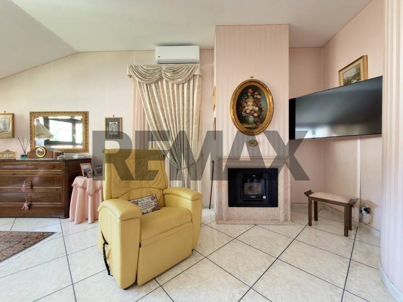 Villa unifamiliare, ottimo stato, 282 m², Centro, Monteforte Irpino — foto 3 di 45