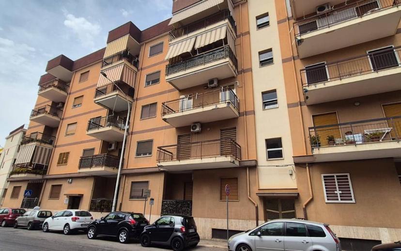 Trilocale via Generale Francesco Planelli, Centro, Bitonto — foto 5 di 11