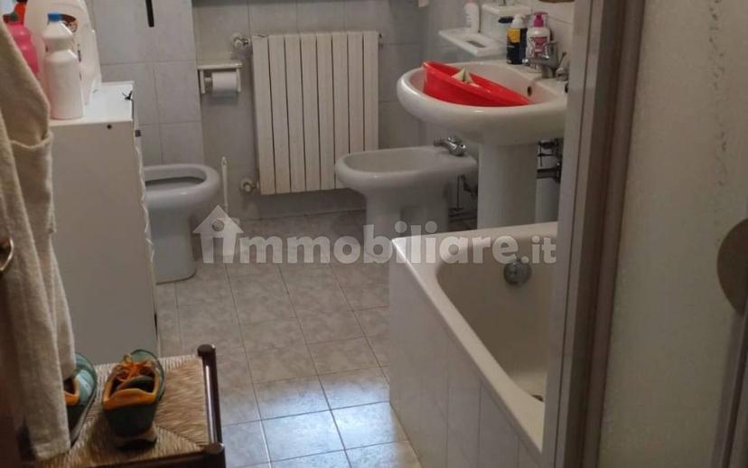 Bilocale via Olona 31, Sciarè, Gallarate — foto 7 di 14