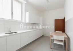 Appartamento via Costanzi 6, Centro, Maddaloni