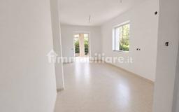 Trilocale ottimo stato, piano terra, Centro, Falconara Marittima