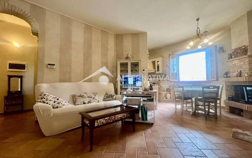 Villa a schiera 5 locali, ottimo stato, Camaiore Paese, Camaiore — foto 11 di 40