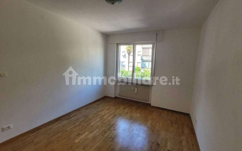 Trilocale buono stato, secondo piano, Gries - San Quirino, Bolzano — foto 17 di 23