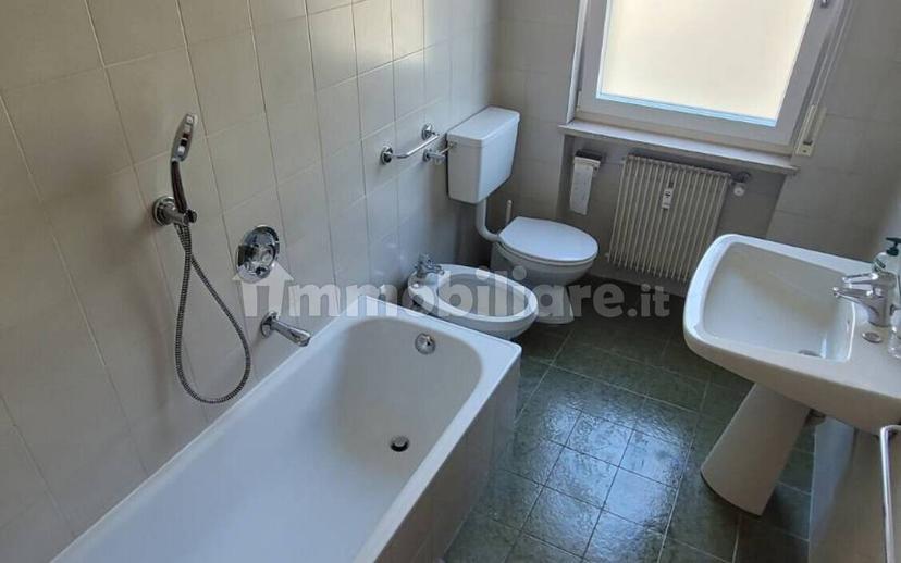 Trilocale buono stato, secondo piano, Gries - San Quirino, Bolzano — foto 18 di 23