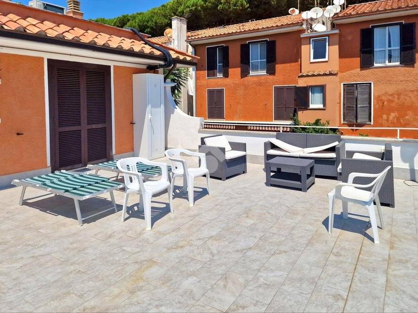 Villa unifamiliare via Barone Ottavio Giacchetti 10, Centro, San Felice Circeo — foto 39 di 48