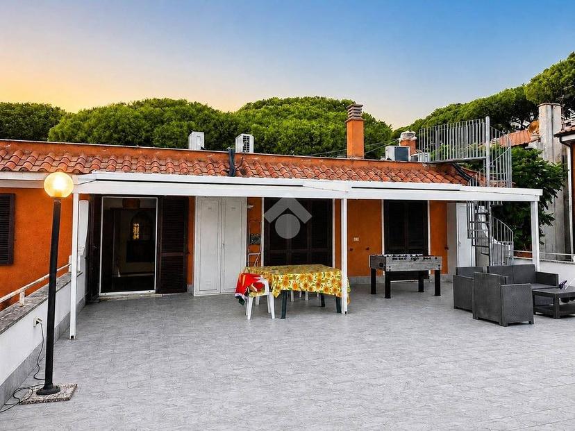 Villa unifamiliare via Barone Ottavio Giacchetti 10, Centro, San Felice Circeo — foto 11 di 48