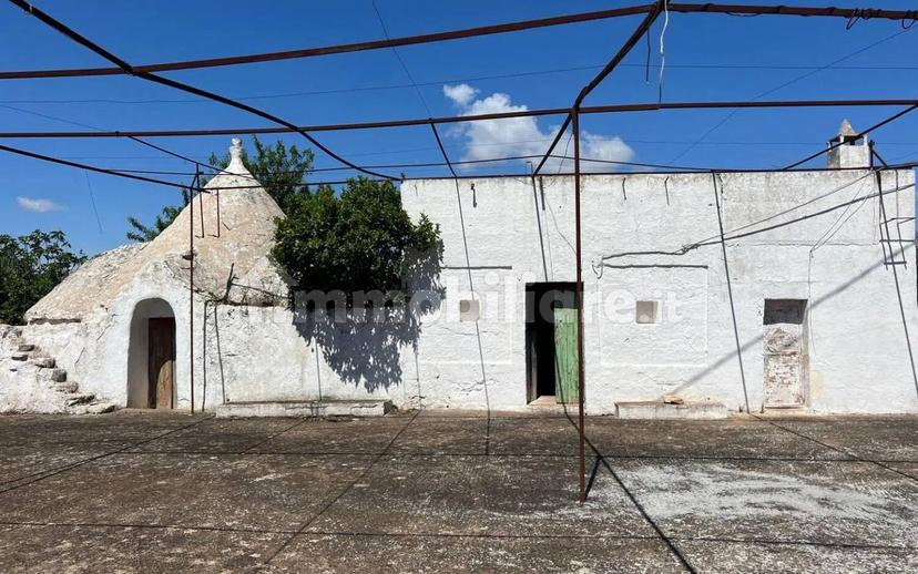 Rustico Strada Provinciale 26 via F.Fontana San C., Ceglie Messapica — foto 12 di 29