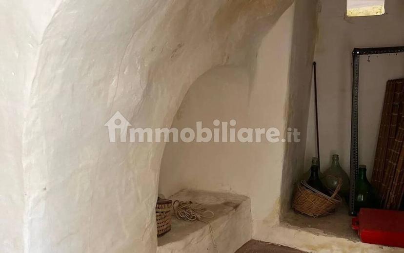 Rustico Strada Provinciale 26 via F.Fontana San C., Ceglie Messapica — foto 2 di 29