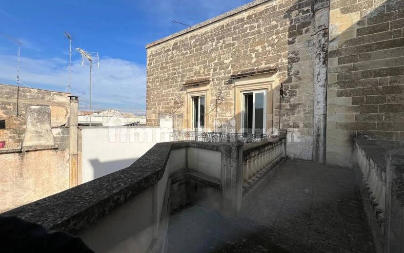 Villa unifamiliare, da ristrutturare, 400 m², Centro, Soleto — foto 16 di 28