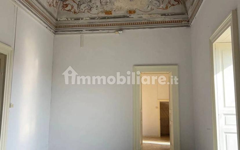Villa unifamiliare, da ristrutturare, 400 m², Centro, Soleto — foto 10 di 28