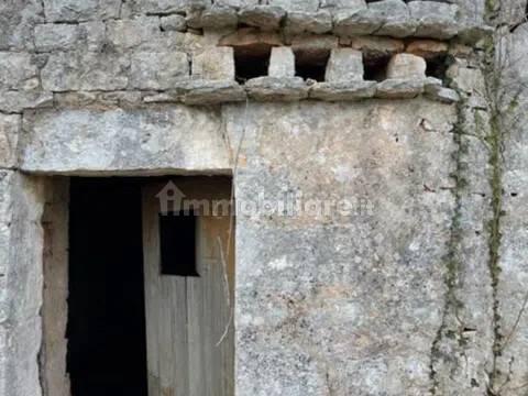 Rustico Contrada Santoro Galante, Campanile, Fumarola, Cavalleriza, Ostuni — foto 5 di 8