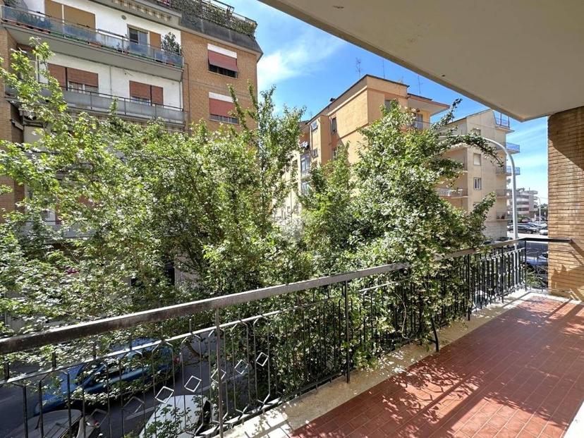 Quadrilocale via Montello 12, Murialdo - Cappuccini, Viterbo — foto 7 di 18