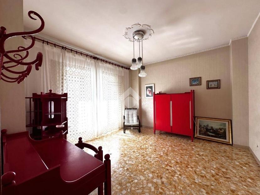 Quadrilocale via Montello 12, Murialdo - Cappuccini, Viterbo — foto 3 di 18