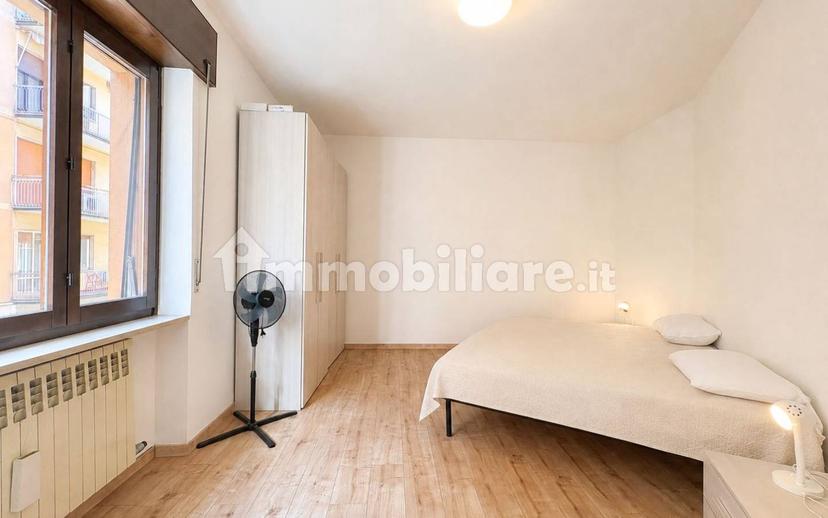 Trilocale via Cantarane, Veronetta, Verona — foto 2 di 6