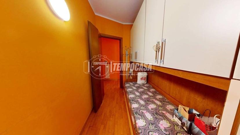 Trilocale via C.B. Cavour, Cesano Maderno — foto 21 di 24
