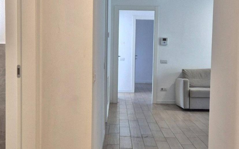 Trilocale piazza Giosuè Carducci, Castello, Lecco — foto 6 di 32