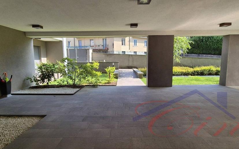 Trilocale piazza Giosuè Carducci, Castello, Lecco — foto 4 di 32
