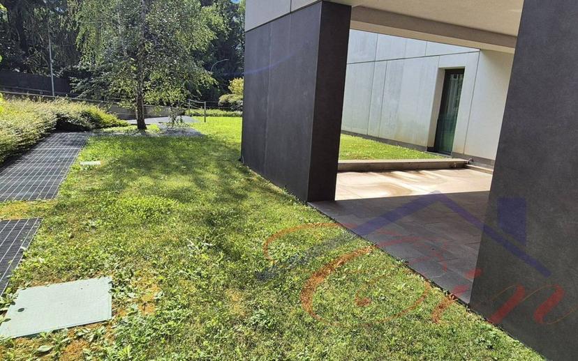 Trilocale piazza Giosuè Carducci, Castello, Lecco — foto 5 di 32