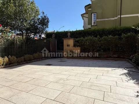 Villa unifamiliare via Papa Giovanni Xxiii, 20, Centro, Capranica — foto 4 di 13