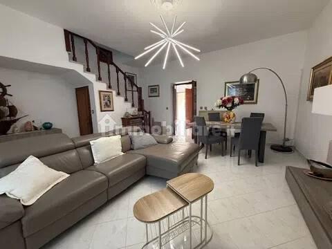 Villa unifamiliare via Papa Giovanni Xxiii, 20, Centro, Capranica — foto 11 di 13