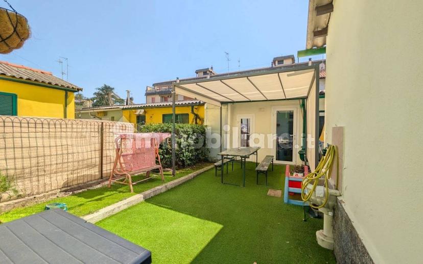 Villa a schiera via Ugo da Gambolò 16, Città Giardino, Pavia — foto 9 di 10
