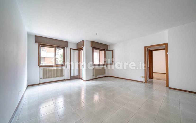 Bilocale via Gorizia, 19, Centro, Sondrio — foto 5 di 21