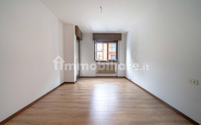 Bilocale via Gorizia, 19, Centro, Sondrio — foto 7 di 21