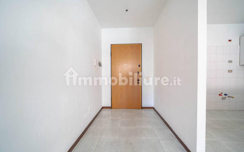 Bilocale via Gorizia, 19, Centro, Sondrio — foto 16 di 21