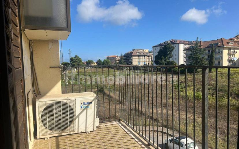 Trilocale via Sant'Aloe 11, Centro, Vibo Valentia — foto 8 di 22