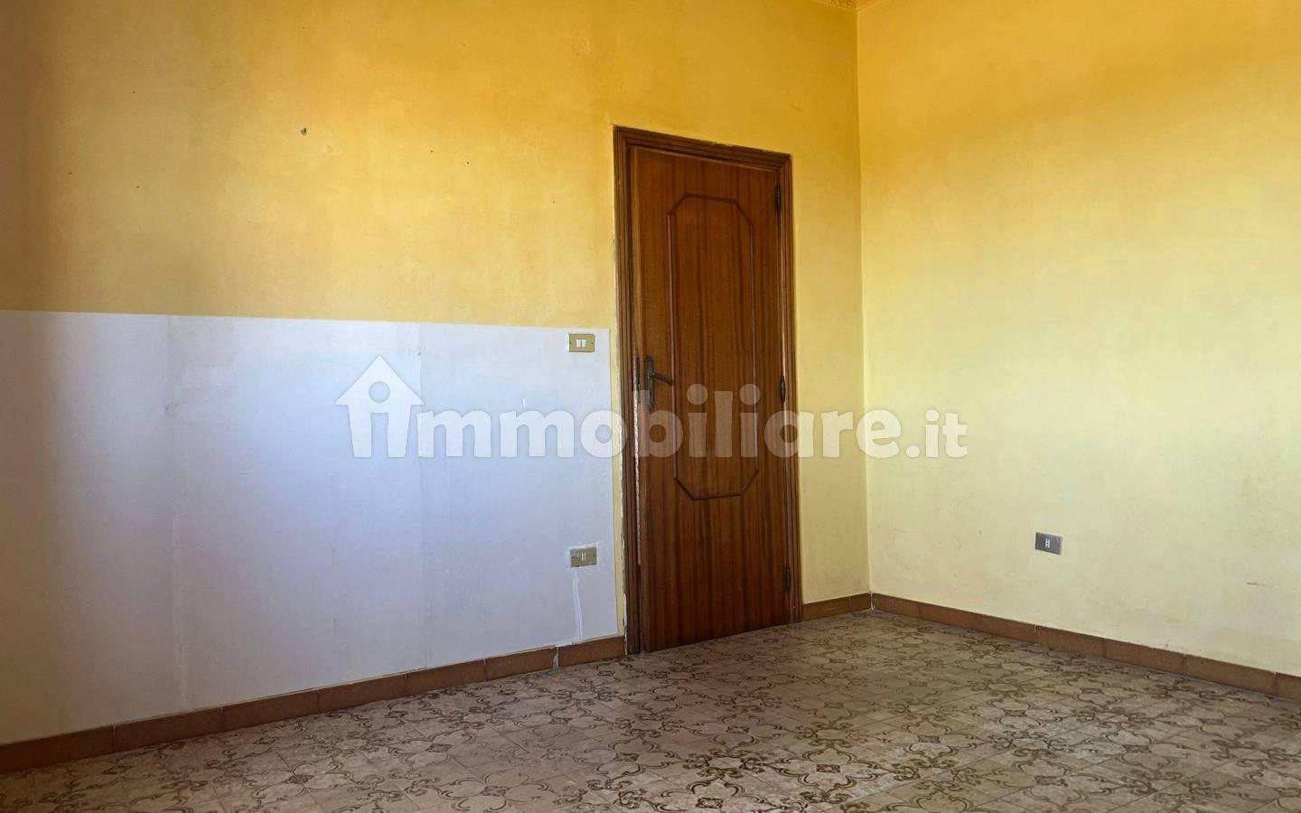 Trilocale via Sant'Aloe 11, Centro, Vibo Valentia