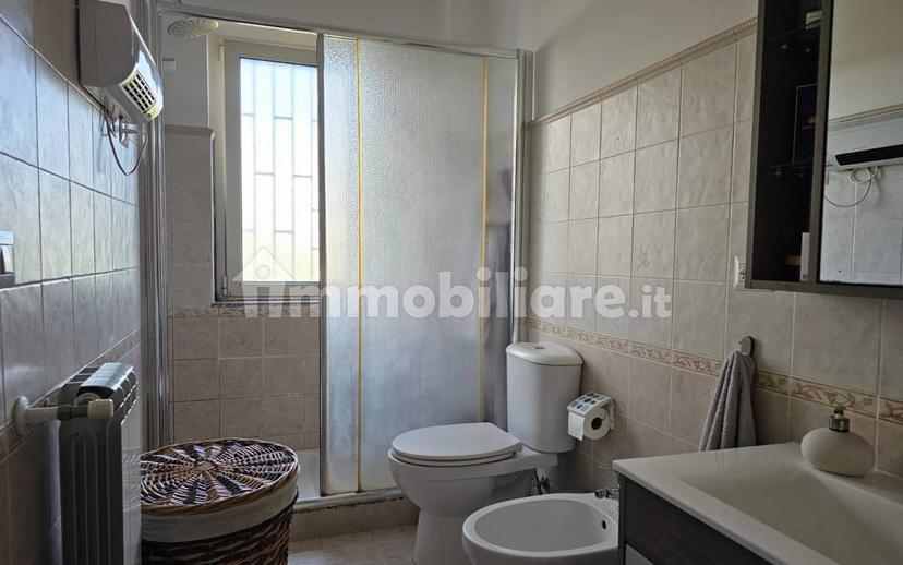 Trilocale piazza Trepunti, Giarre — foto 18 di 21