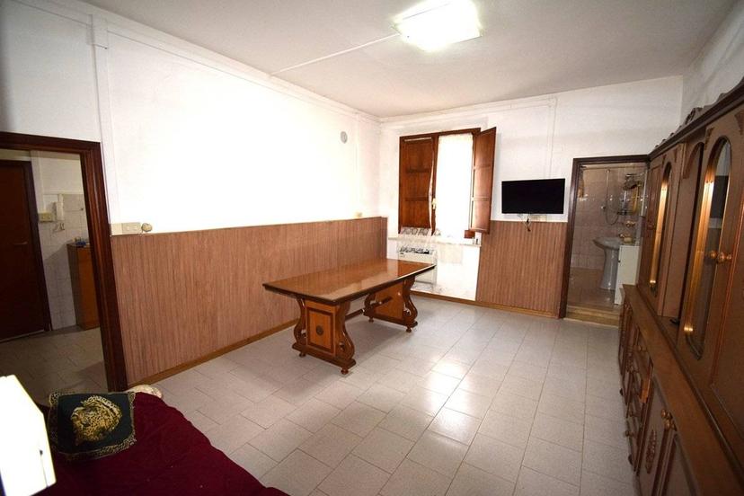 Trilocale buono stato, piano terra, Centro, Russi — foto 10 di 10