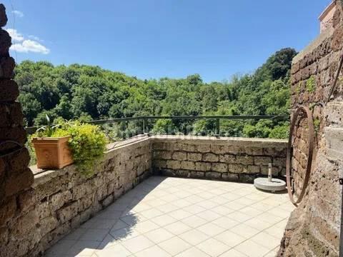 Quadrilocale vicolo Malerba San C, Centro, Capranica — foto 9 di 21